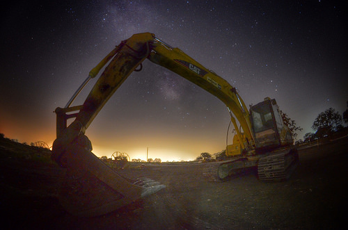 Digging the Night Sky by Phil Ostroff